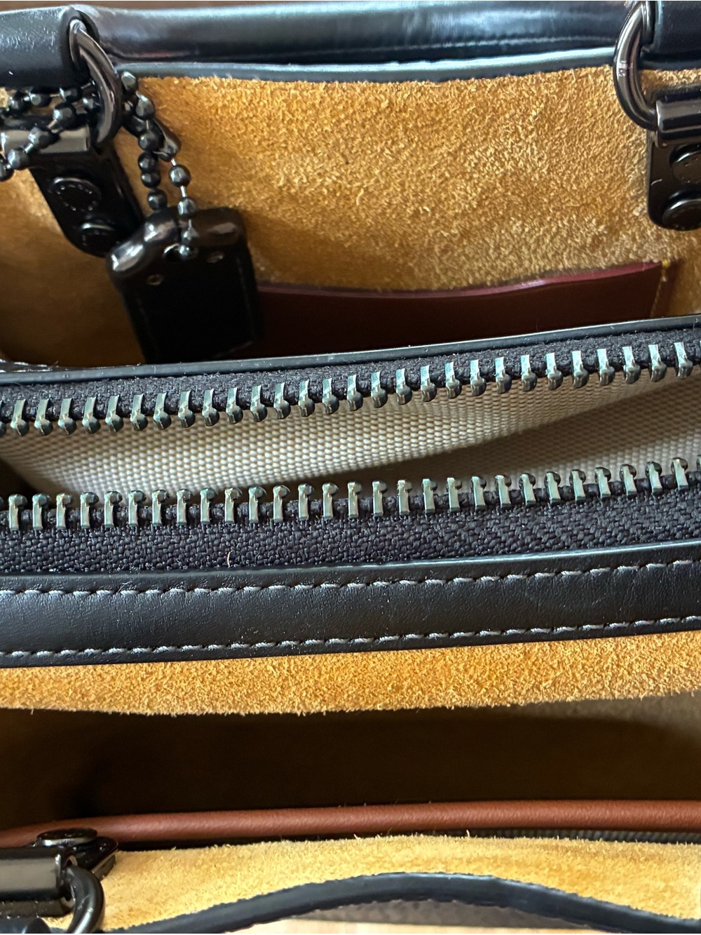 Coach Black Pebbled Leather colorblock rogue 20 - Picture 9 of 14